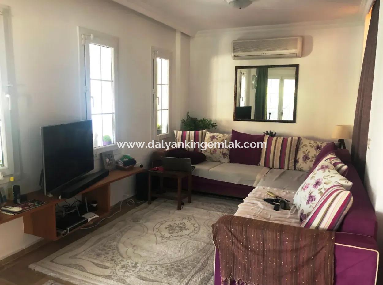 Elegant Detached Villa With Private Pool