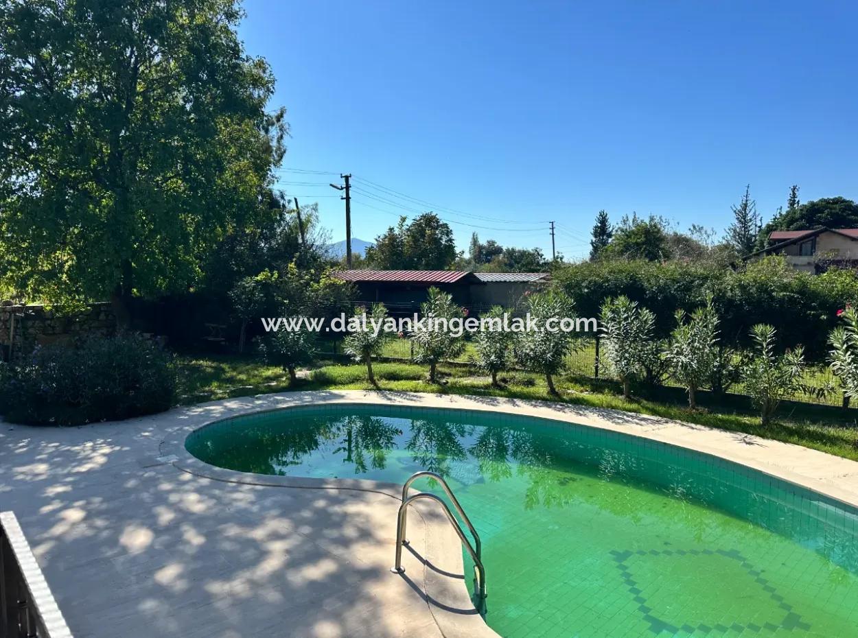 Rural Bungalow Ready For New Renter