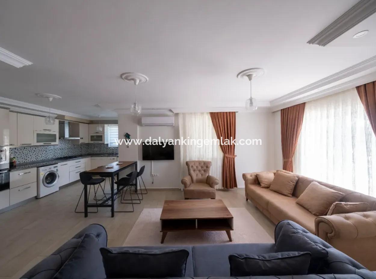 Modern 4 Bed Villa In Quiet Area