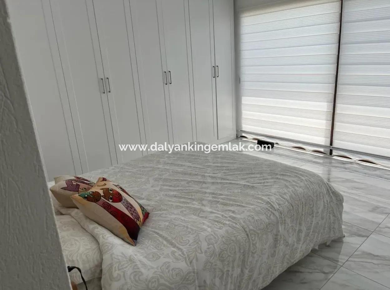 Stunning Detached Private Villa