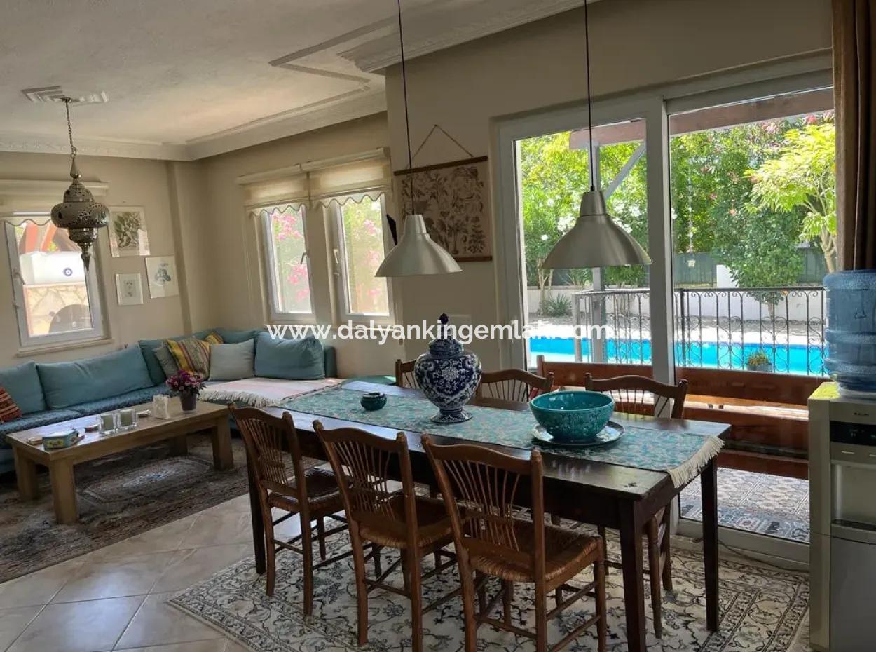 Private Villa By The Stream