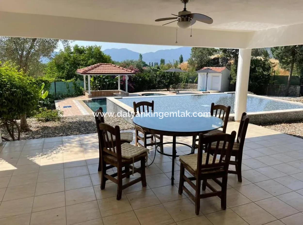 Candir Villa With Beach Views