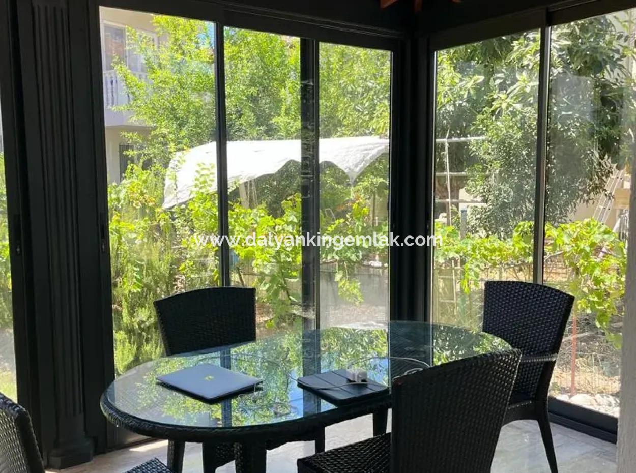 Complex Villa Close To Town