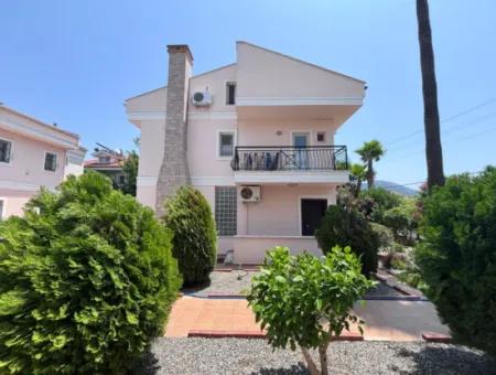 Pretty Complex Villa For Sale