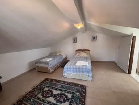 Pretty Complex Villa For Sale