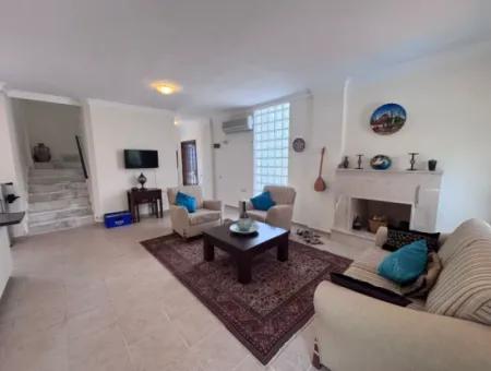 Pretty Complex Villa For Sale