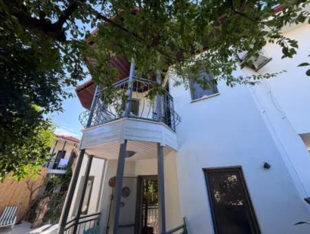Traditional Character 2 Bed With A Modern Touch