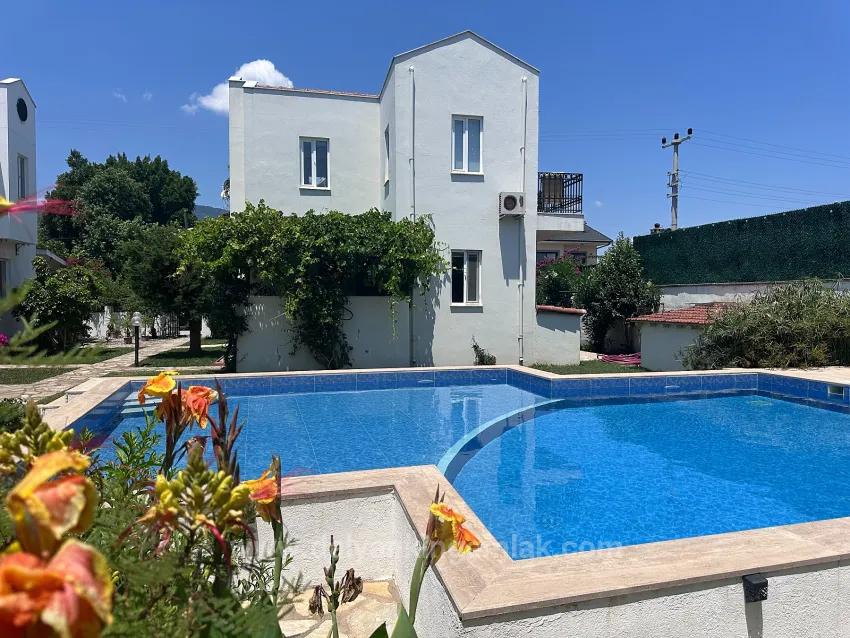 Для Продажи Вилла 3+1 в Dalyan Ortaca - 1.225 m²