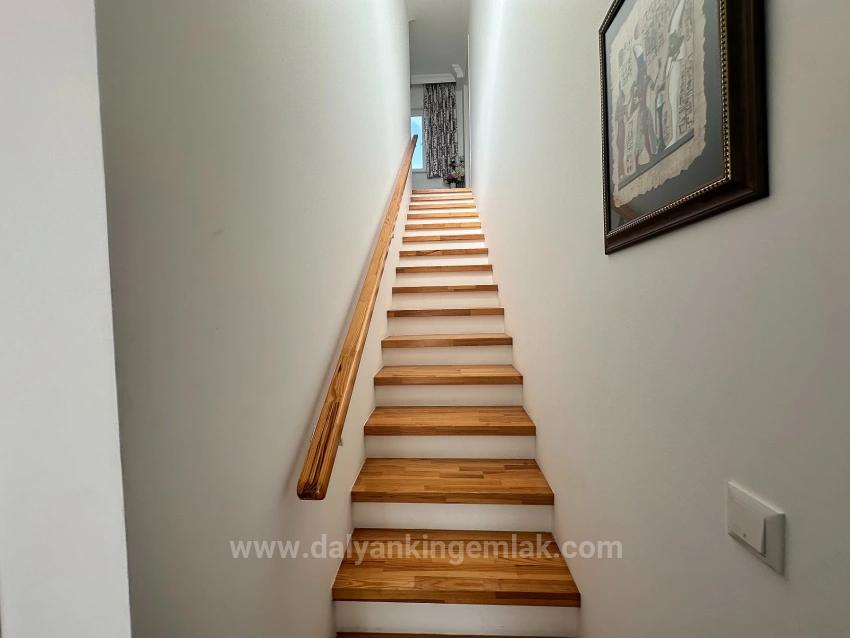 Очаровательная Частная Вилла С Видом На Гробницу Короля