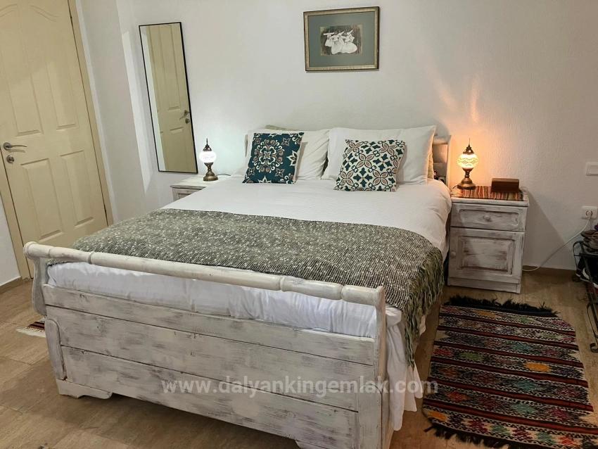 Уникальная Средиземноморская Вилла С Самостоятельными Апартаментами