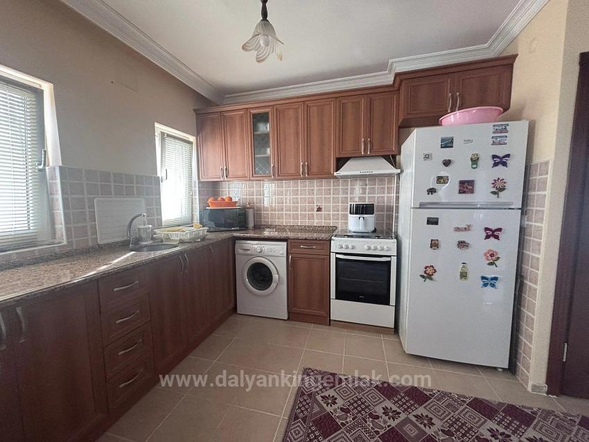 Вилла С Общим Бассейном В Небольшом Закрытом Жилом Комплексе.