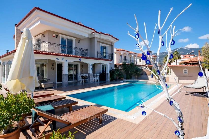 Для Продажи Вилла 5+2 в Dalyan Ortaca - 801 m²