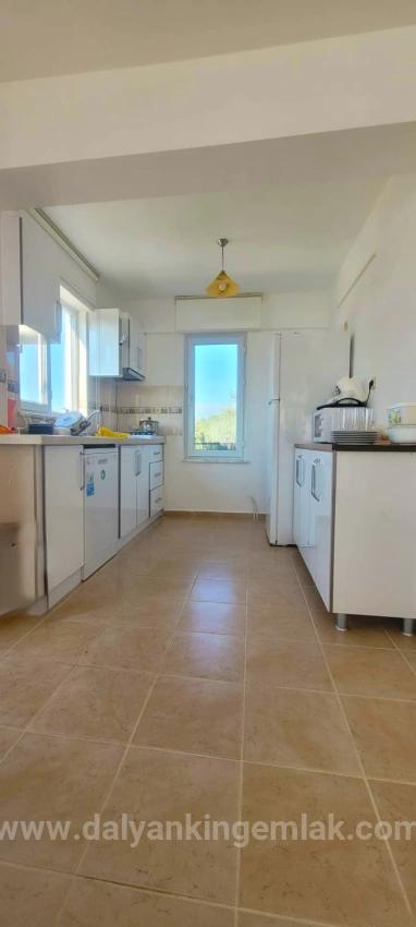 Тихая Сторона Элегантности