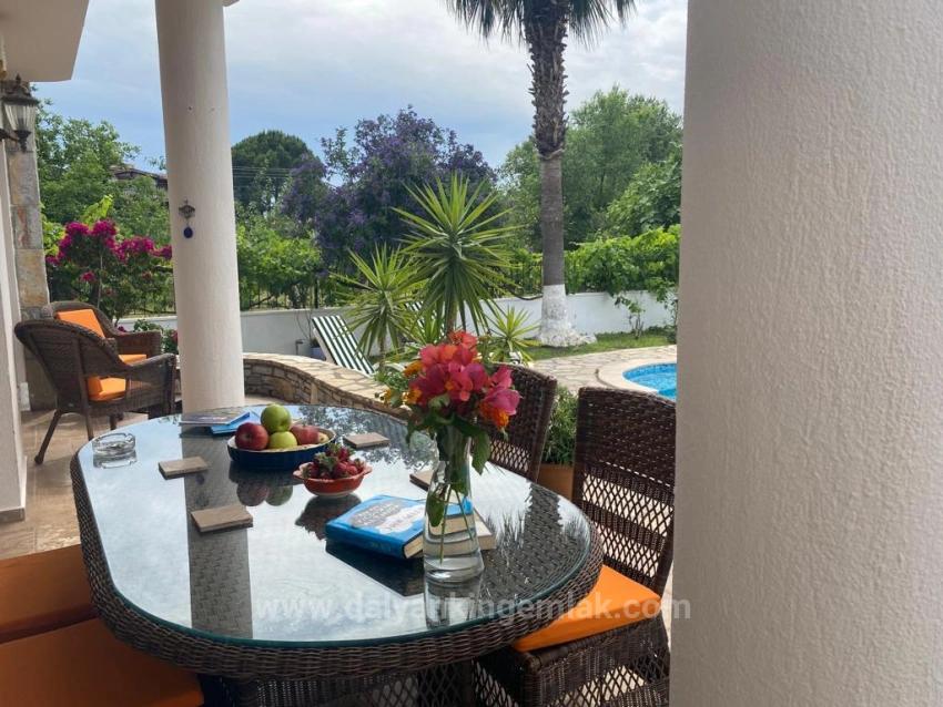 Классическая Элегантность В Самом Сердце Дальяна