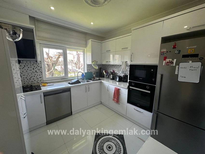Для продажи Семейный дом 2+1 в Okçular Ortaca - 459 m²