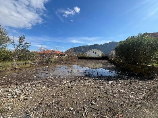 Угловой Участок С Жилой Зоной На Продажу В Мугла Дальян Арикбаши