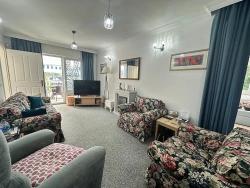 Очаровательная Частная Вилла С Видом На Гробницу Короля