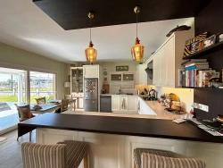 Уникальная Жизнь В Гармонии С Природой.