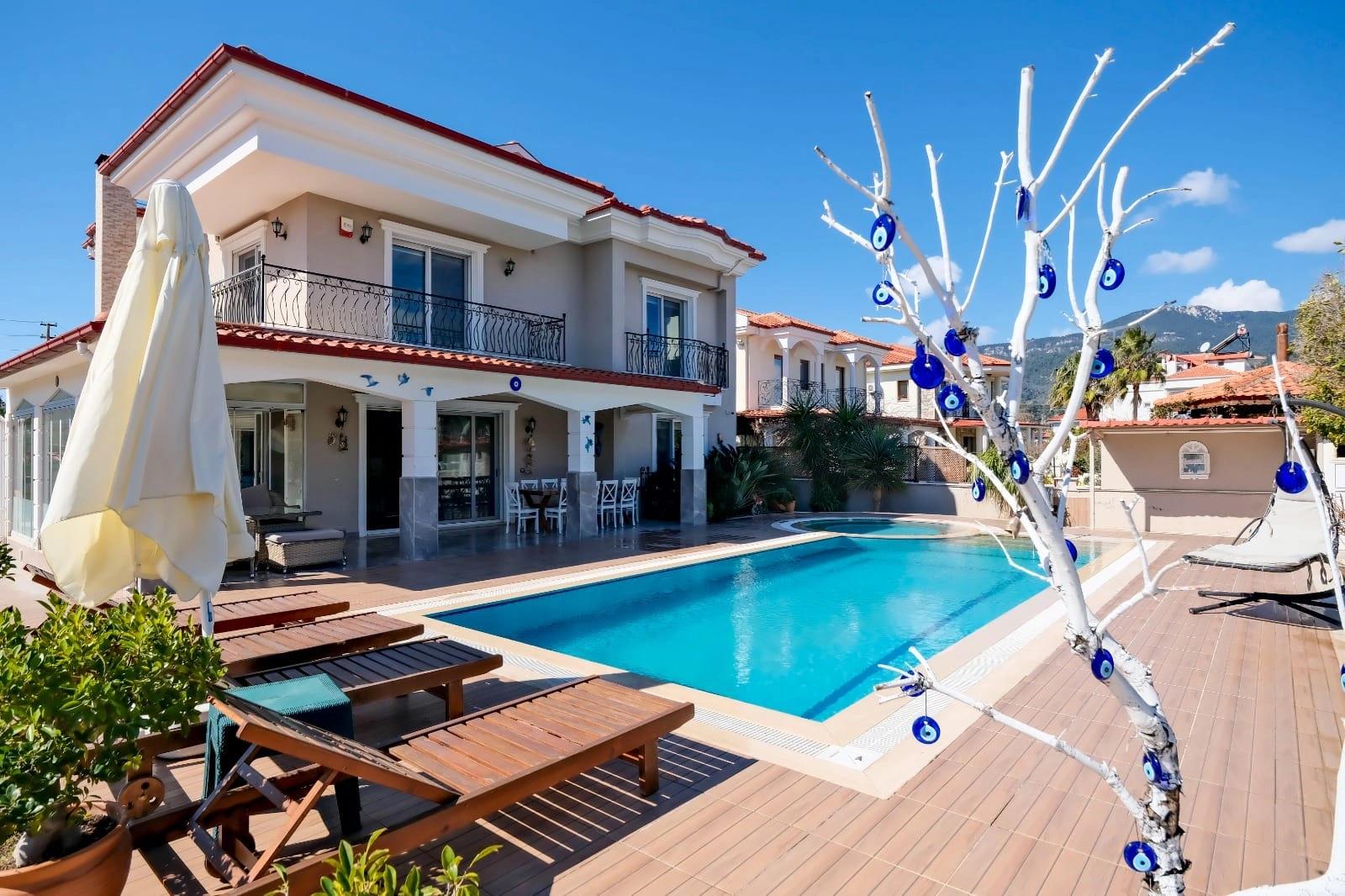 Dalyan Gülpınar’da Satılık Lüks Müstakil Villa