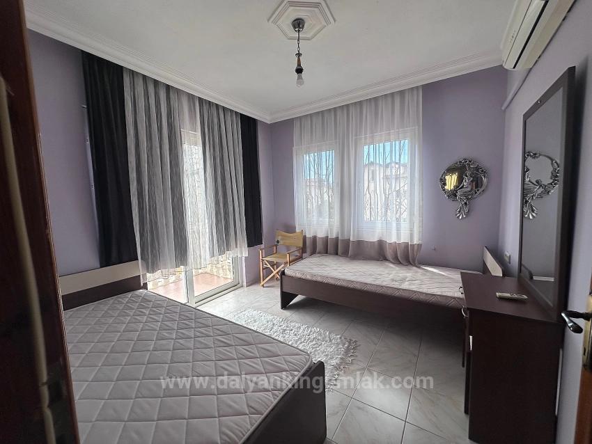 500M² Özel Arsa İçerisinde Karakterli Villa – Büyük Potansiyel Sunuyor