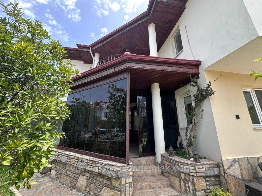 Dalyan Gülpınar Da Site İçerisinde Satılık Villa