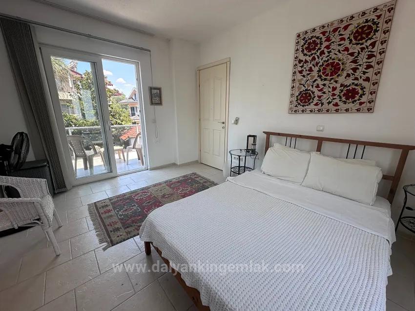 Akdeniz Esintili Şık Villa