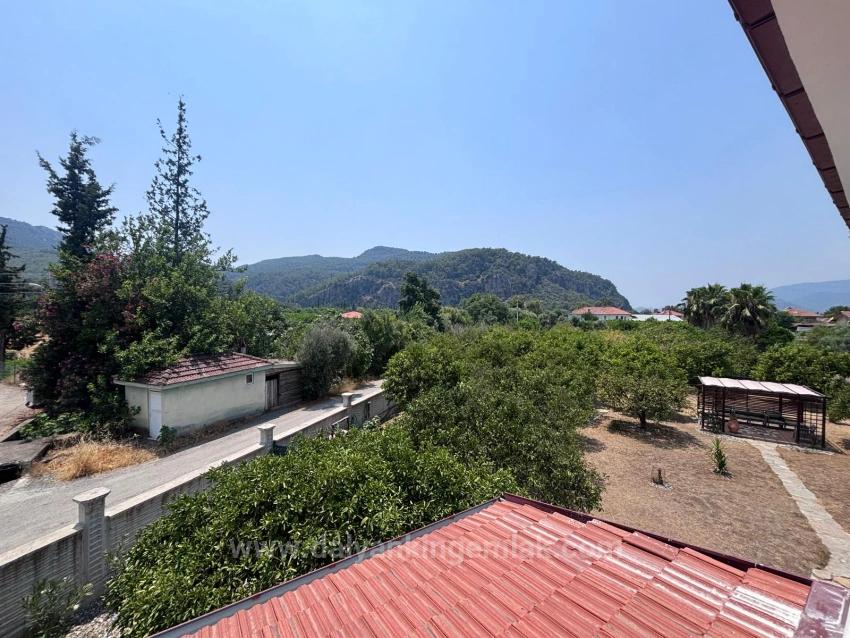 Dalyan Okçular Da Geniş Arsa 'Ya Sahip Geleneksel Türk Evi