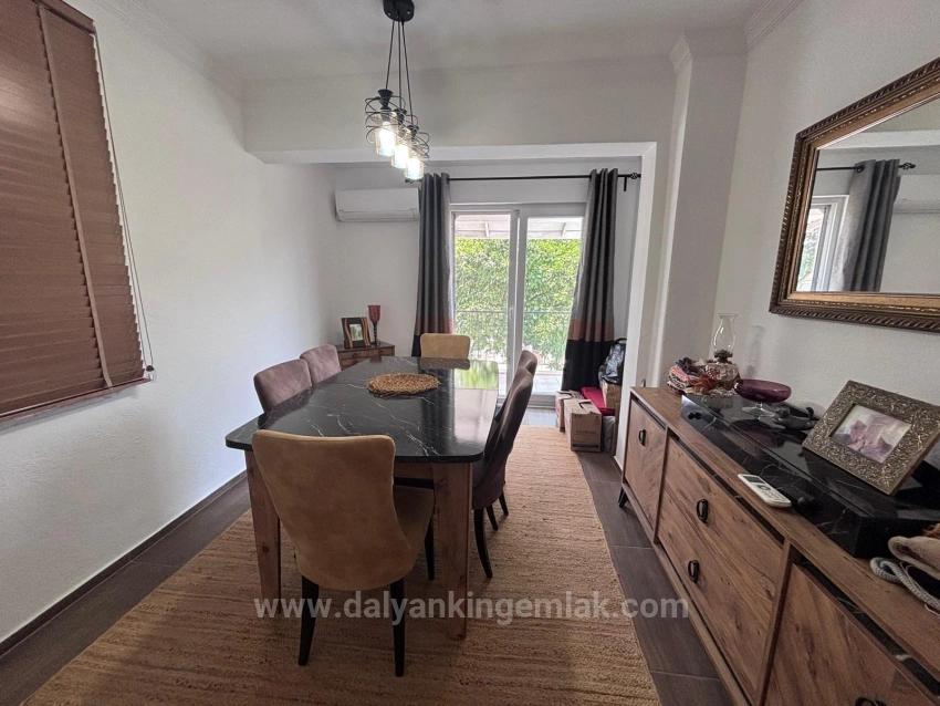 Dalyan Okçular Da Geniş Arsa 'Ya Sahip Geleneksel Türk Evi