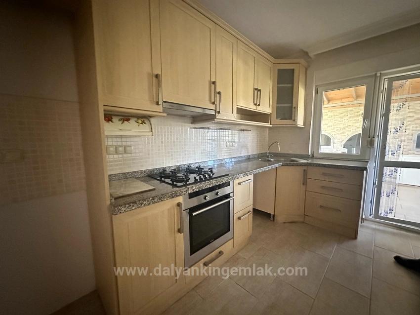 Dalyan Gülpınar 'Da 1000 M2 Arsa İçerisinde Satılık Ev