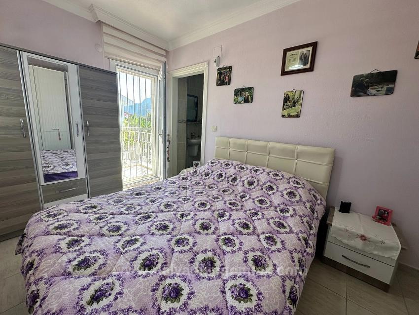 Villa Iris, Ortak Havuzlu, Modern Ve Yarı Müstakil Bir Villa