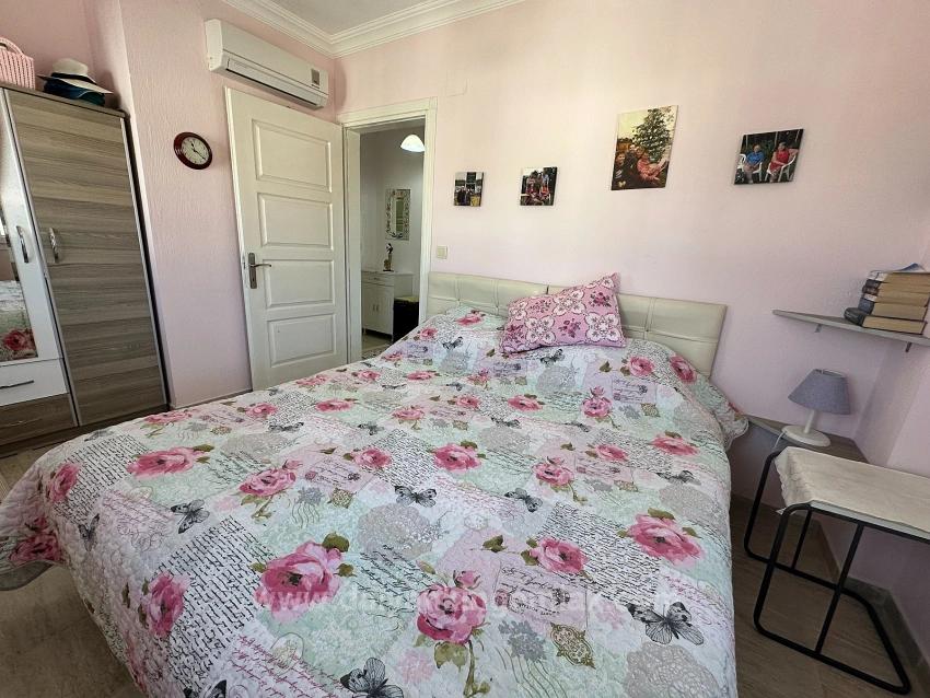 Villa Iris, Ortak Havuzlu, Modern Ve Yarı Müstakil Bir Villa