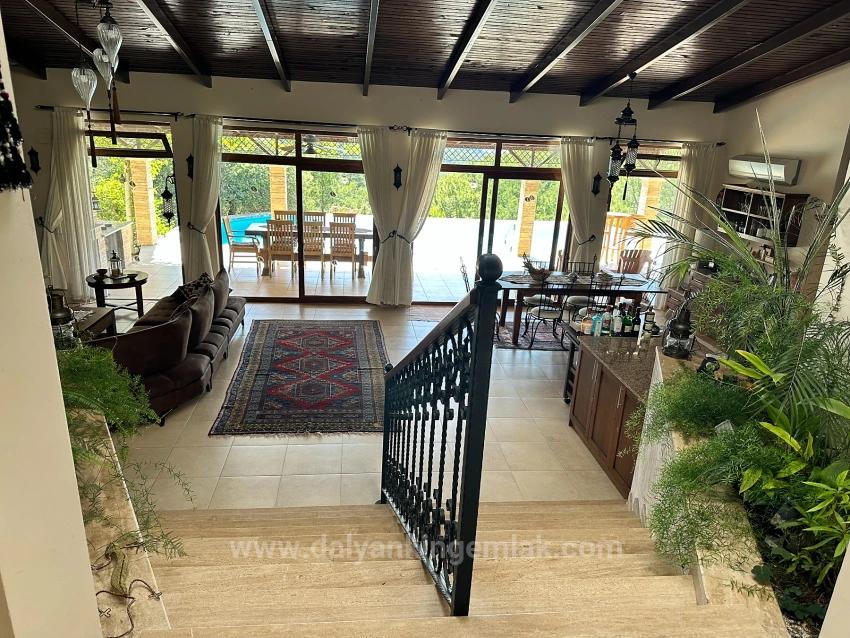 Dalyan Gökbel De Deniz Manzaralı Müstakil Villa