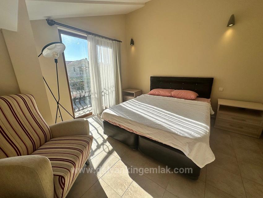 Dalyan Maraş Bölgesinde , Nehir Manzaralı Satılık Villa