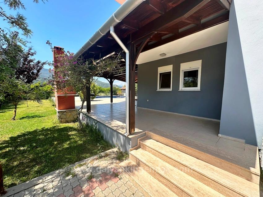 6.000 M² Özel Arazide Konumlanan Lüks Doğa Villası