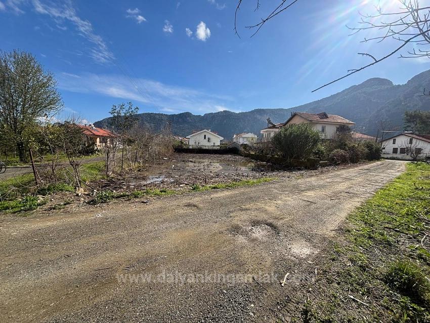 Muğla Dalyan Arıkbaşı’nda Satılık Konut İmarlı Köşe Parsel
