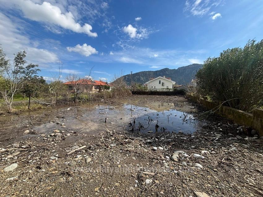 Muğla Dalyan Arıkbaşı’nda Satılık Konut İmarlı Köşe Parsel