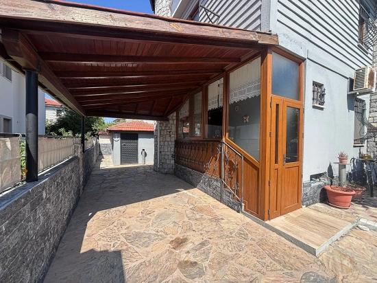 Yazlık Kiralama Yatırımı İçin İdeal Modern Villa