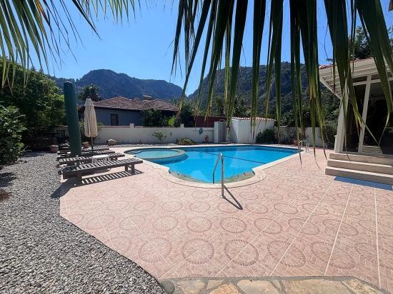 Dalyan Okçular Marmarlı’da Müstakil Villa