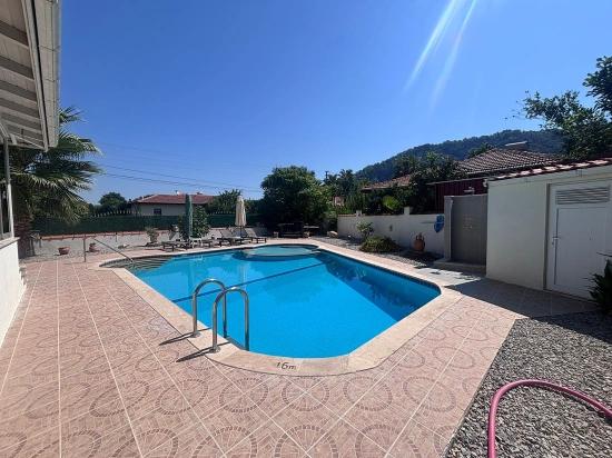 Doğanın Kalbinde Huzurlu Bir Sığınak – Dalyan Okçular Marmarlı’da Müstakilvilla