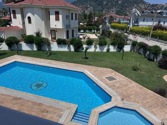 Dalyan Maraş Bölgesinde Muhteşem Villa.