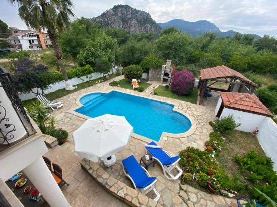 Dalyan’ın Kalbinde Klasik Zarafet