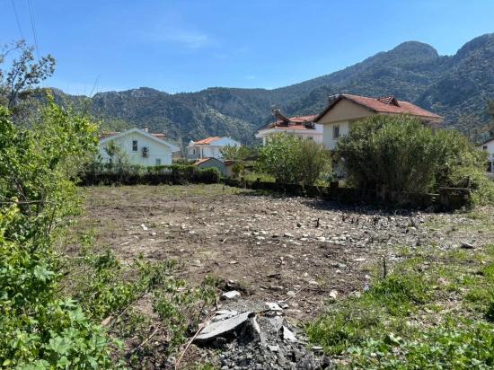 Muğla Dalyan Arıkbaşı’nda Satılık Konut İmarlı Köşe Parsel
