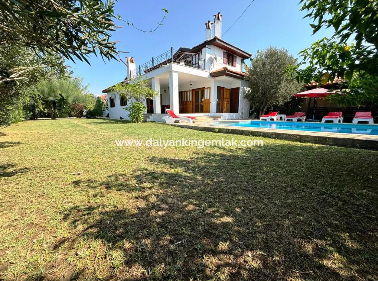 Dalyan Arıkbaşında Müstakil Villa