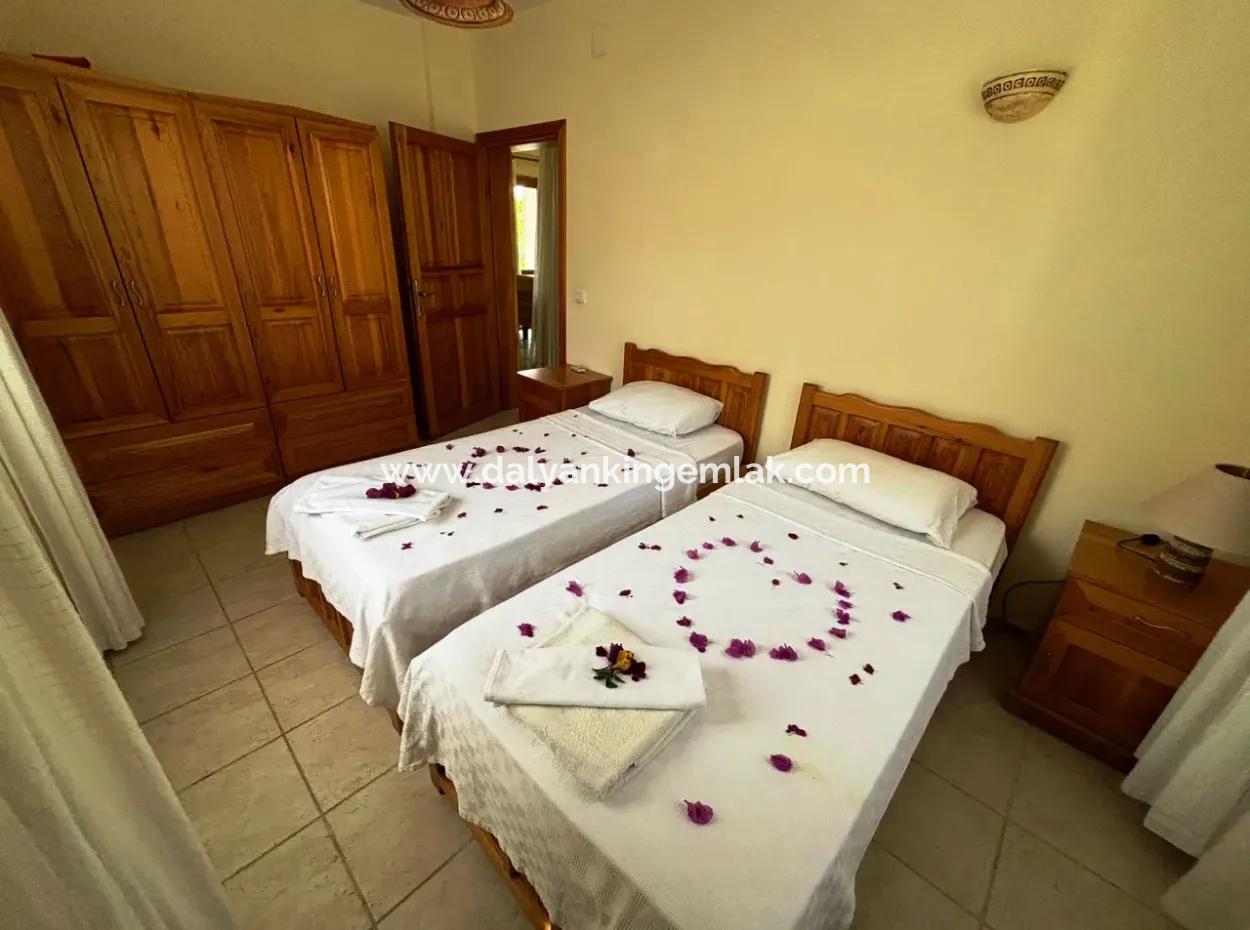 Dalyan Arıkbaşında Müstakil Villa