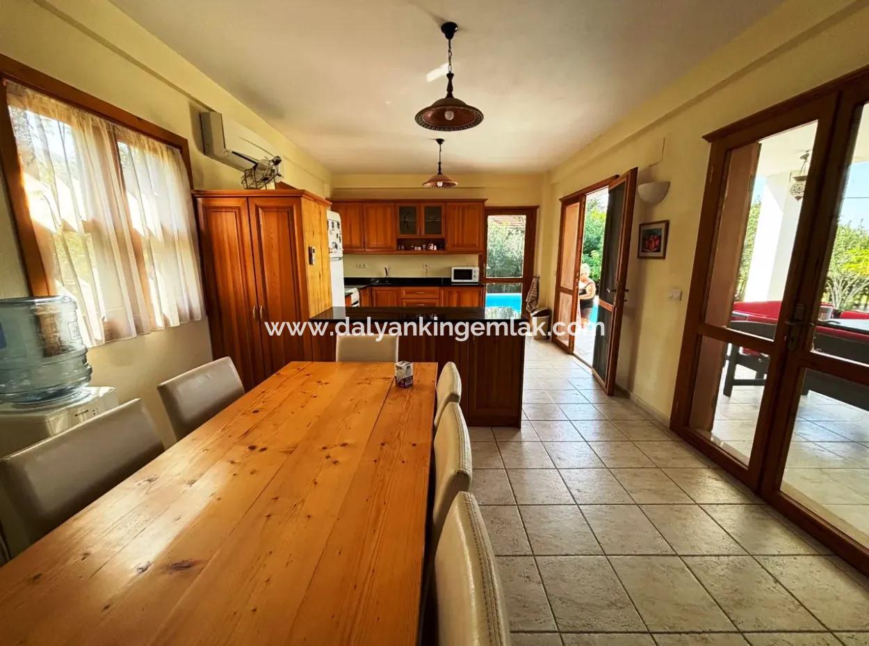 Dalyan Arıkbaşında Müstakil Villa
