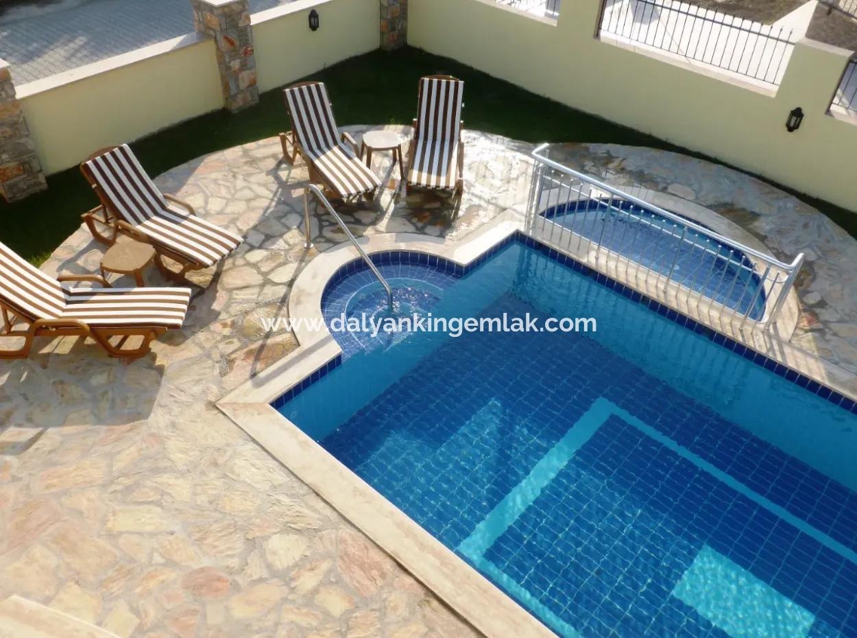 Dalyan Kral Mezarları Manzaralı Satılık Villa
