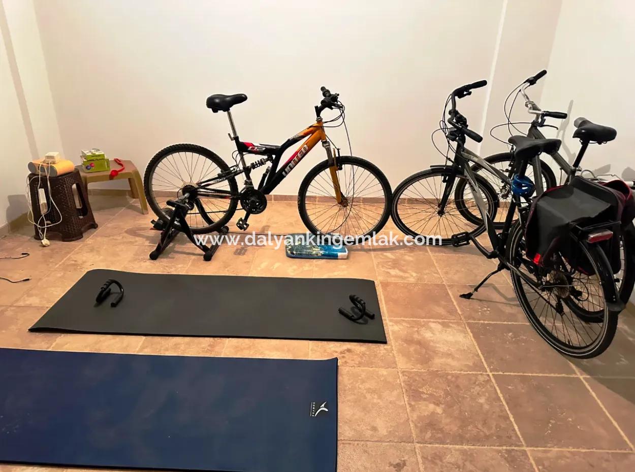 Dalyan Gülpınarda Kapodakya Taşından Yapılmış Konak Tarzı Villa