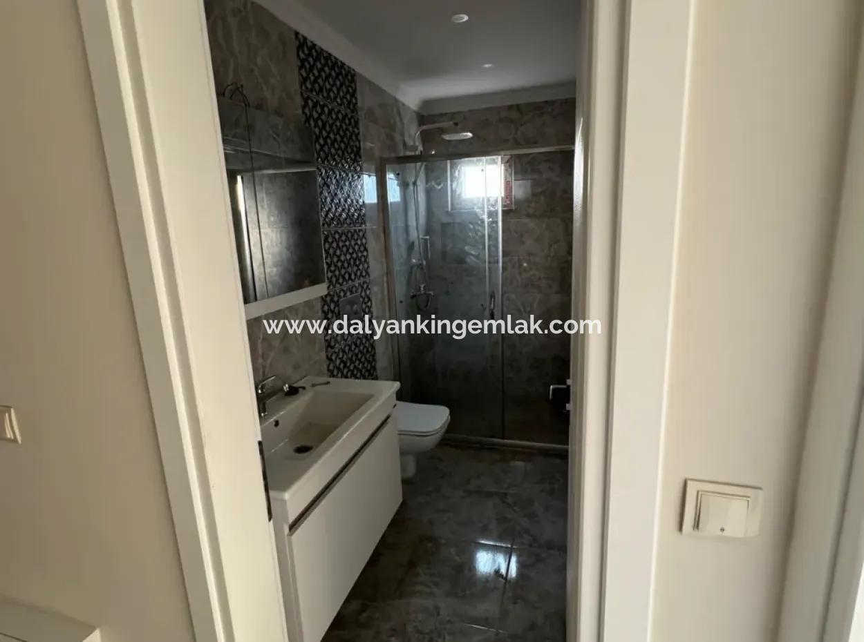 Ortaca Cumhuriyet Mahallesinde Satılık Dubleks Villa (Fiyat Düştü)