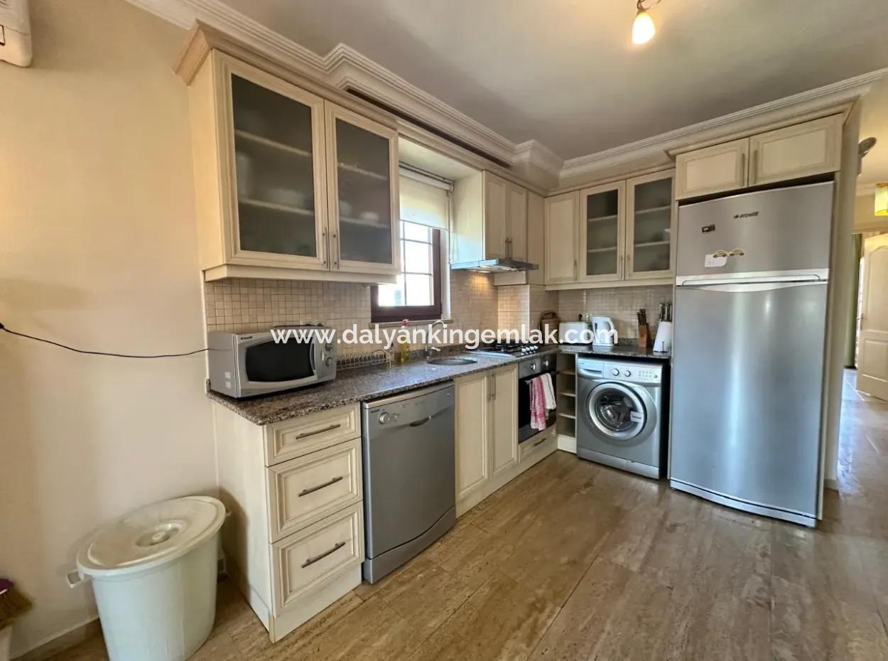 Dalyan Merkezde Satılık Site İçerisinde Apart Daire