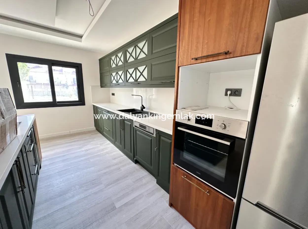 Dalyan Metinler  De Satılık Villa